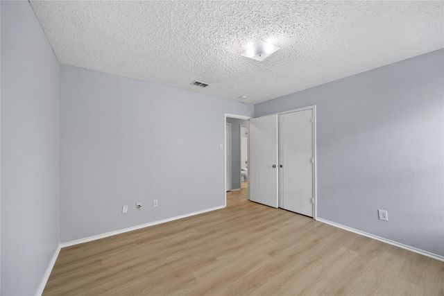 1133 Seneca Drive, Arlington, TX 76017