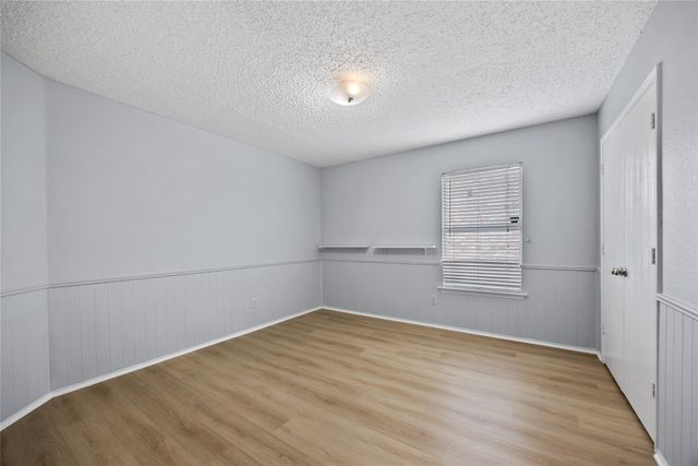 1133 Seneca Drive, Arlington, TX 76017