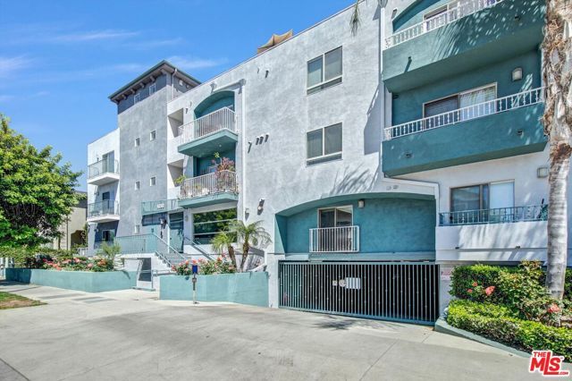 5232 Satsuma Avenue 202, North Hollywood (los Angeles), CA 91601