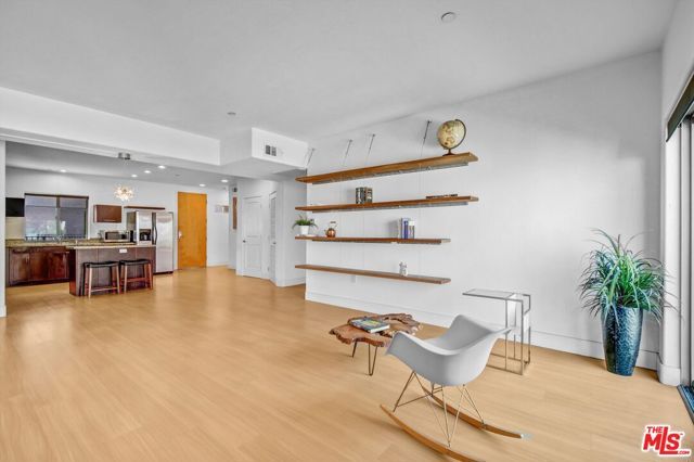 5232 Satsuma Avenue 202, North Hollywood (los Angeles), CA 91601