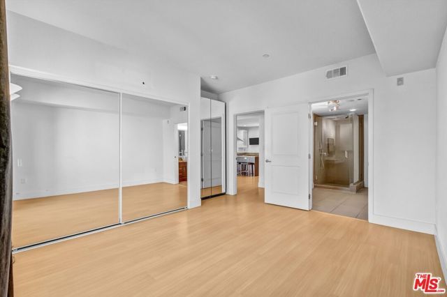 5232 Satsuma Avenue 202, North Hollywood (los Angeles), CA 91601