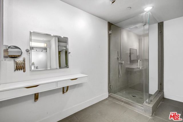 5232 Satsuma Avenue 202, North Hollywood (los Angeles), CA 91601