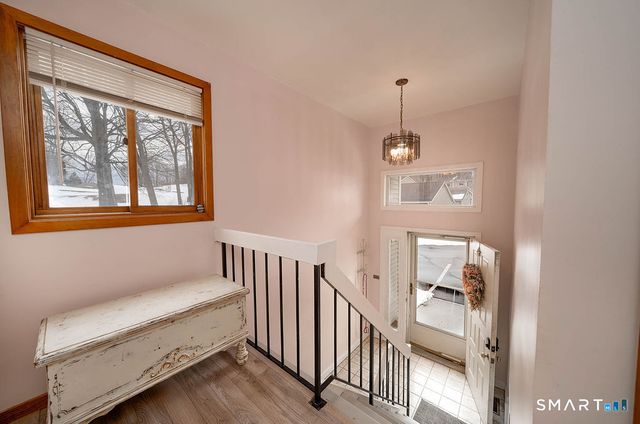 219 Twin Lakes Road APT A, North Branford, CT 06471