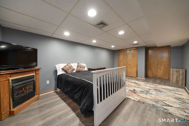 219 Twin Lakes Road APT A, North Branford, CT 06471