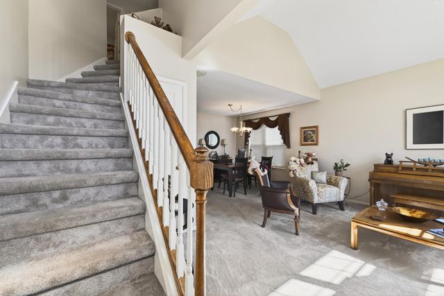 523 E Hickory Stick Drive, Bloomington, IN 47401