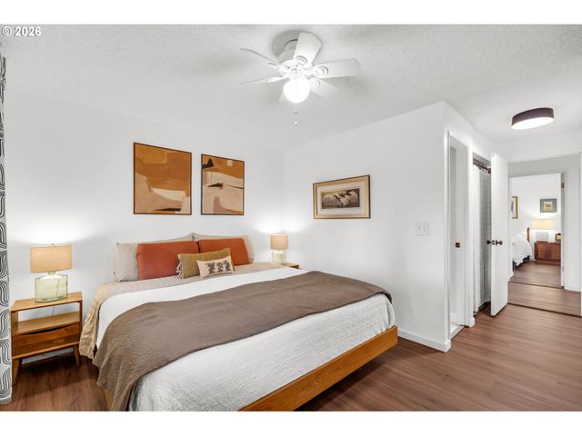 17130 Nw VALSETZ Ct, Beaverton, OR 97006