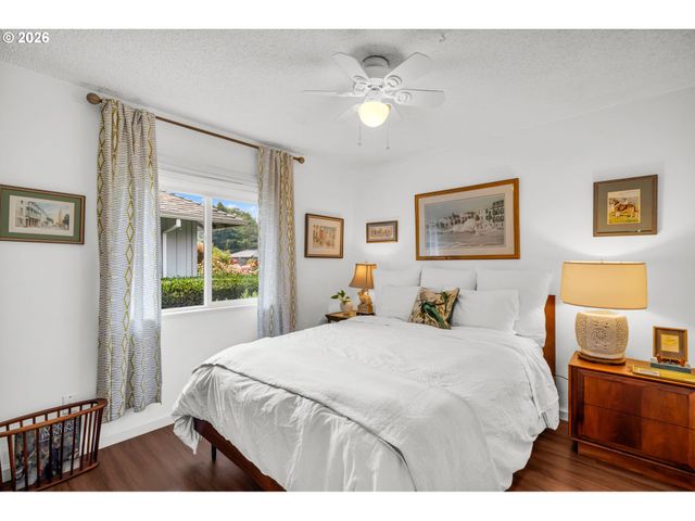17130 Nw VALSETZ Ct, Beaverton, OR 97006