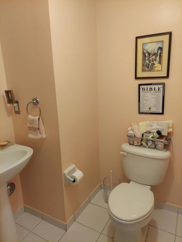 2208 SE 24th Place, Homestead, FL 33035