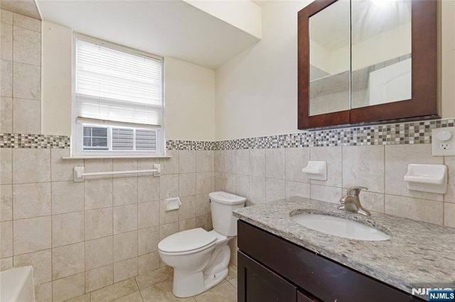 17 Stanton Street, Newark, NJ 07114