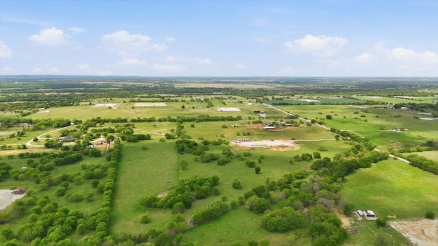 10965 Swafford Road, Justin, TX 76247