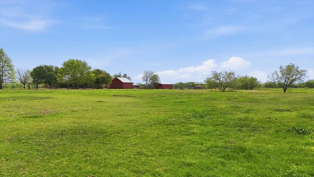 10965 Swafford Road, Justin, TX 76247