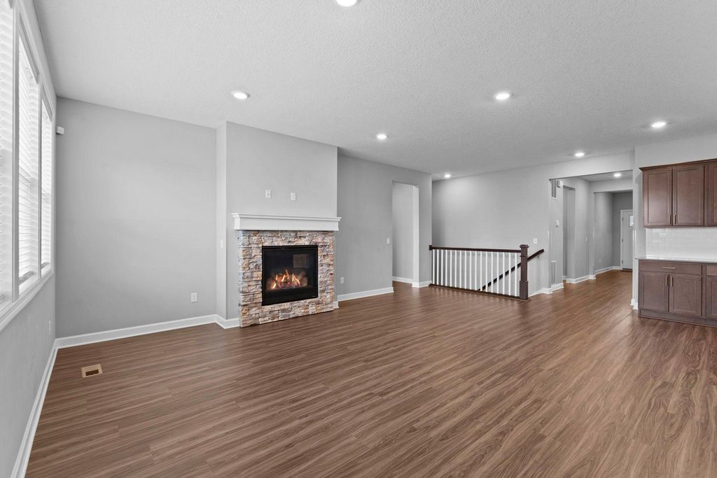 7381 Emily Circle, Lino Lakes, MN 55038 — photo 5