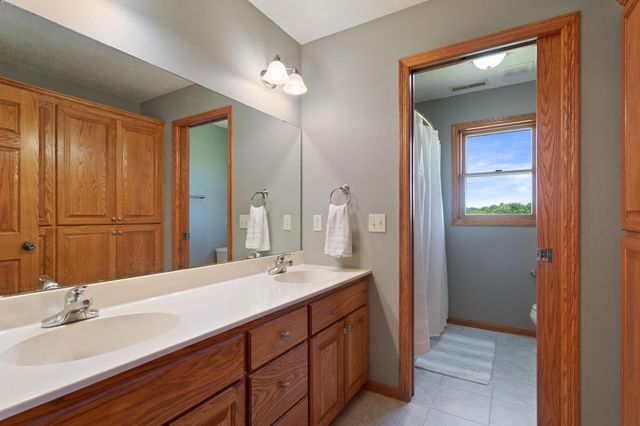 1454 166th Avenue, New Richmond, WI 54017