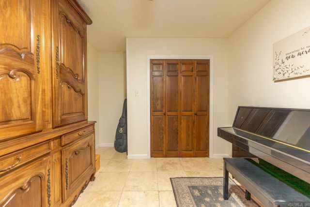 2125 Duffer Lane, Batesville, AR 72501