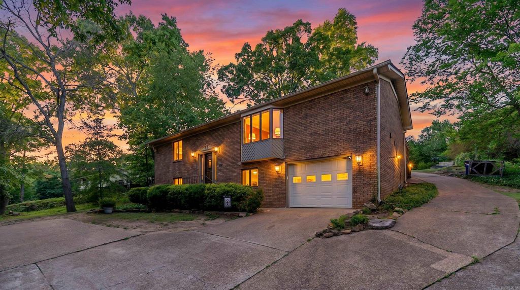 2125 Duffer Lane, Batesville, AR 72501