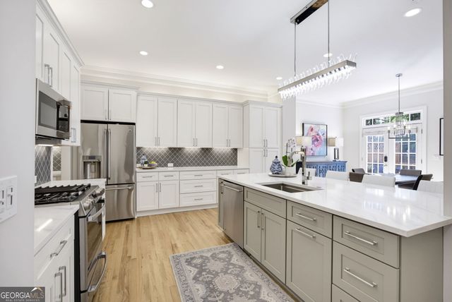 2321 English Ivy Court SE 22, Atlanta, GA 30339