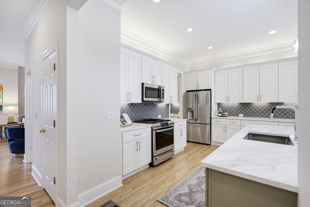 2321 English Ivy Court SE 22, Atlanta, GA 30339