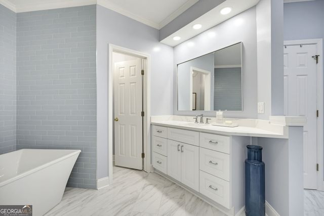 2321 English Ivy Court SE 22, Atlanta, GA 30339