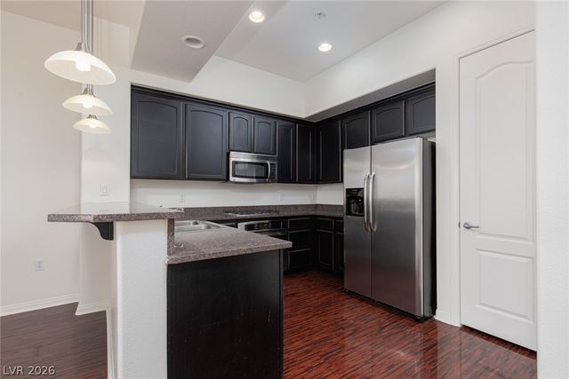 38 East Serene Avenue 318, Las Vegas, NV 89123