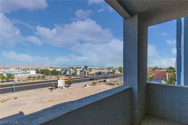 38 East Serene Avenue 318, Las Vegas, NV 89123