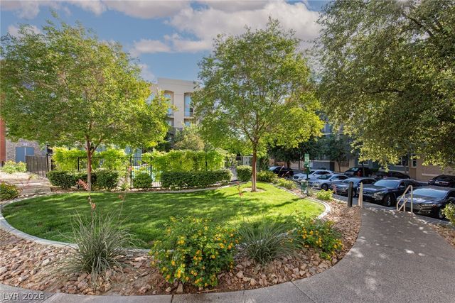 38 East Serene Avenue 318, Las Vegas, NV 89123