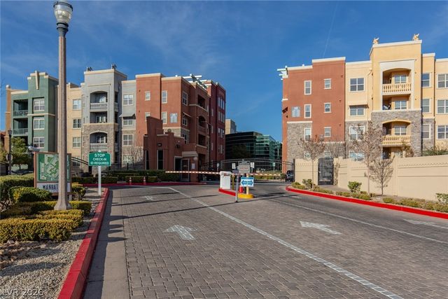 38 East Serene Avenue 318, Las Vegas, NV 89123