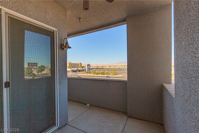 38 East Serene Avenue 318, Las Vegas, NV 89123