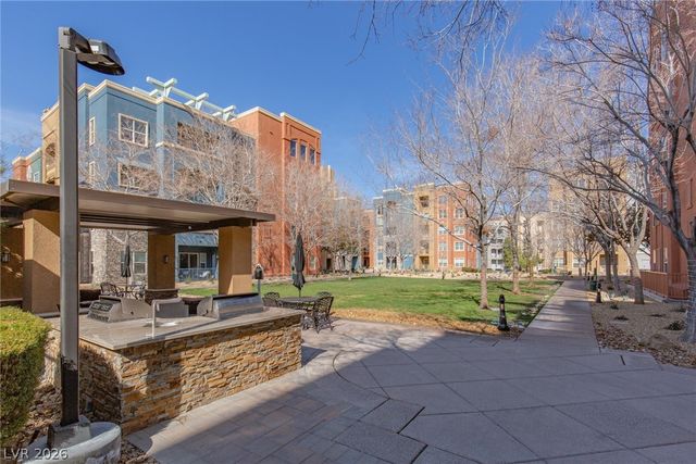 38 East Serene Avenue 318, Las Vegas, NV 89123