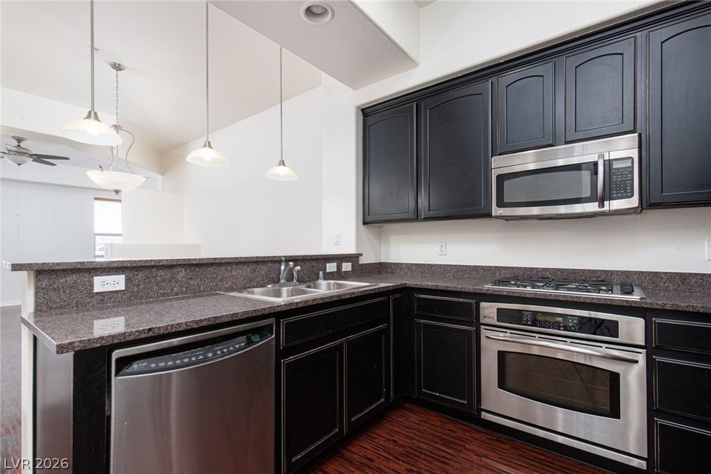 38 East Serene Avenue 318, Las Vegas, NV 89123