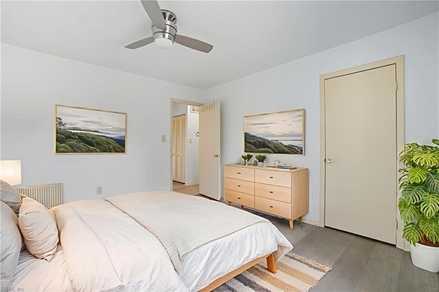 1526 Darren CIR, Portsmouth, VA 23701