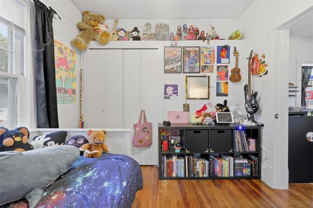 319 W UNIVERSITY AVENUE, Deland, FL 32720