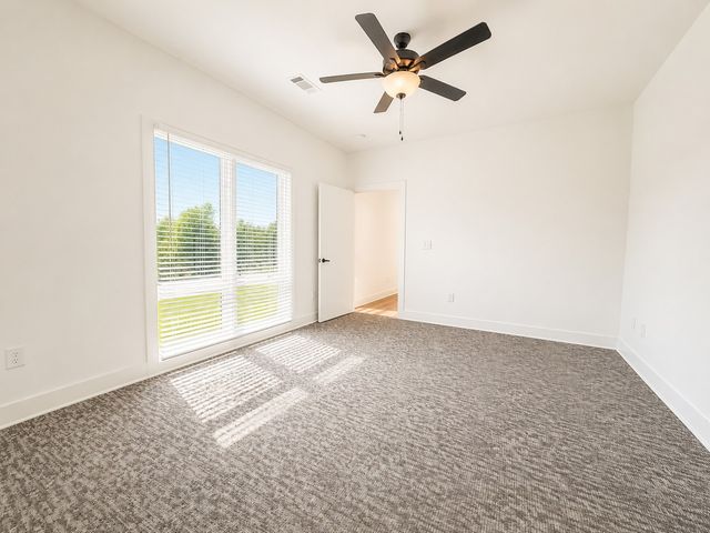 2704 Clifton Ave Apt 404, Nashville, TN 37209