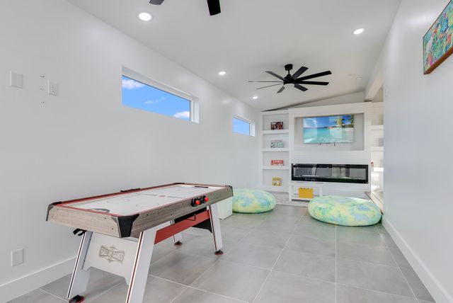 212 George C Wallace Boulevard, Panama City Beach, FL 32413