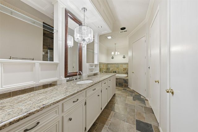 4063 Breakwood Drive, Houston, TX 77025