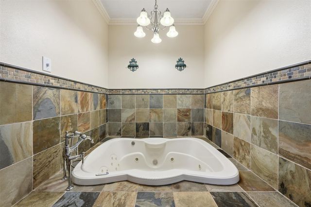 4063 Breakwood Drive, Houston, TX 77025