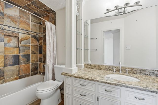 4063 Breakwood Drive, Houston, TX 77025