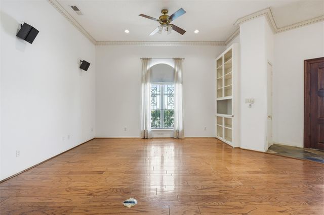 4063 Breakwood Drive, Houston, TX 77025