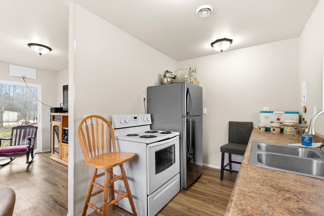 35553 M 43, Waverly Twp, MI 49079