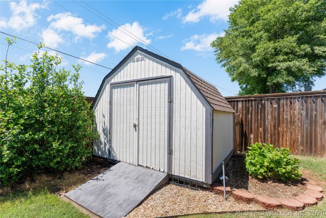 13282 S Maple Street, Glenpool, OK 74033