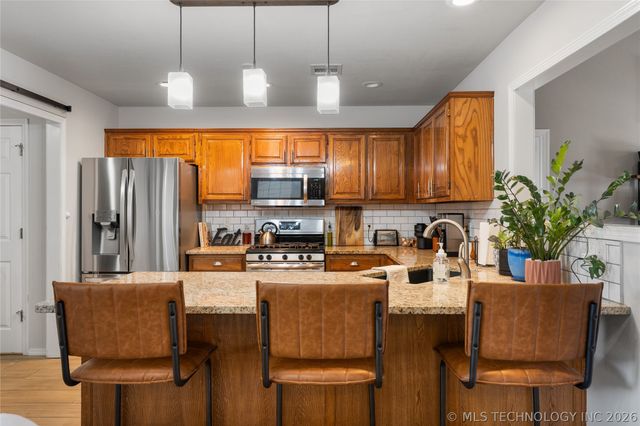 13282 S Maple Street, Glenpool, OK 74033
