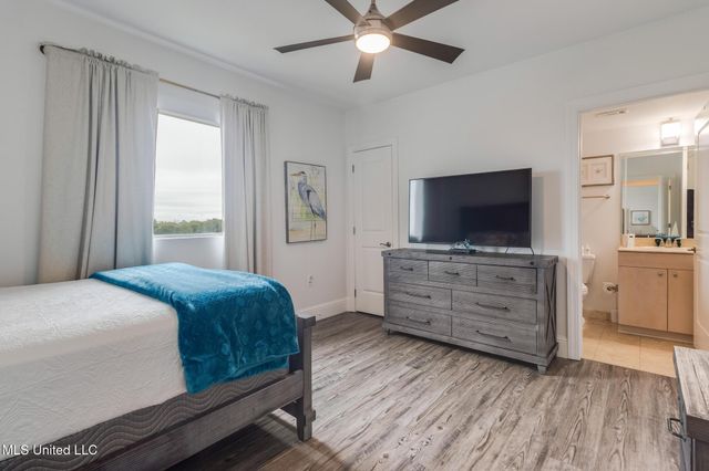 1899 Beach Boulevard, 612, Biloxi, MS 39531