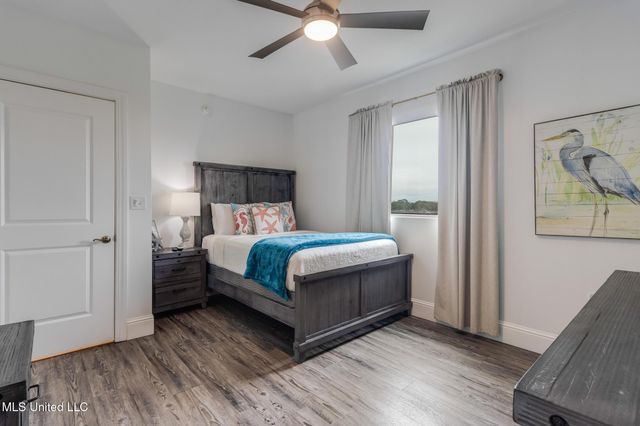 1899 Beach Boulevard, 612, Biloxi, MS 39531