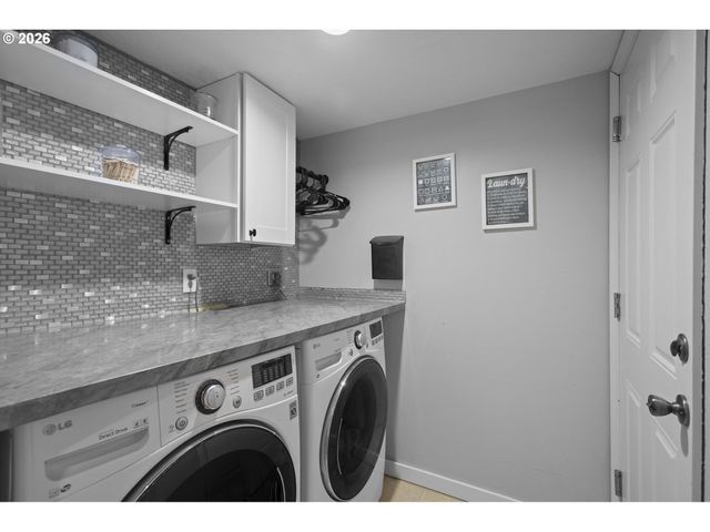 8020 Sw GEARHART Dr, Beaverton, OR 97007