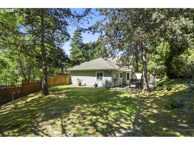 8020 Sw GEARHART Dr, Beaverton, OR 97007