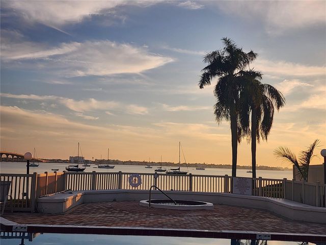 6361 BAHIA DEL MAR BOULEVARD 104, St Petersburg, FL 33715