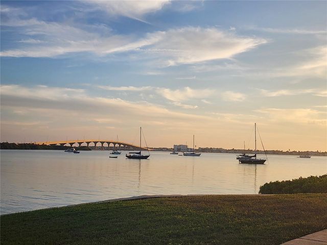 6361 BAHIA DEL MAR BOULEVARD 104, St Petersburg, FL 33715