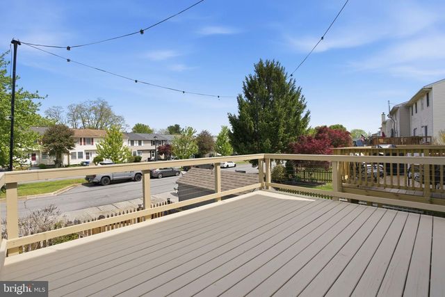 4302 SYCAMORE DR, Hampstead, MD 21074