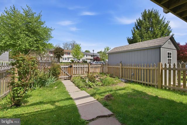 4302 SYCAMORE DR, Hampstead, MD 21074