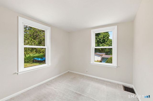 176 Stonehouse Road, Trumbull, CT 06611