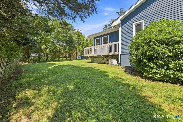 176 Stonehouse Road, Trumbull, CT 06611